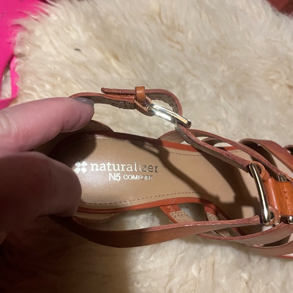 New Naturalizer leather shoes - Picture 5 of 10